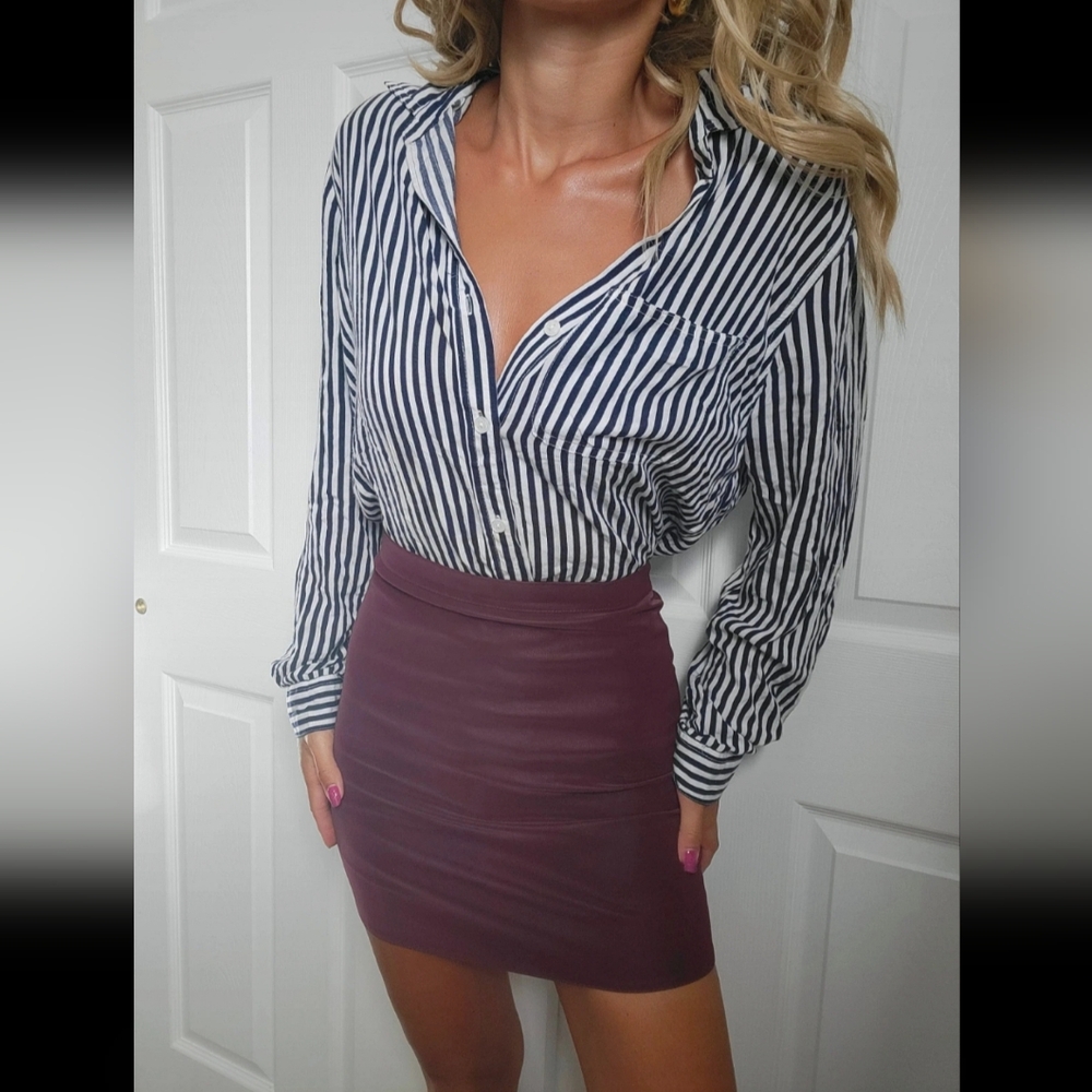 Velvet Heart Black and White Striped Long Sleeve Top